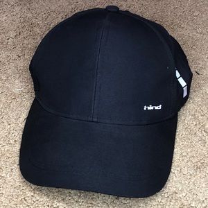 Hind black hat